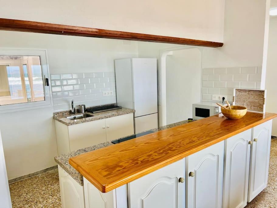Frontsea House Apartment Famara