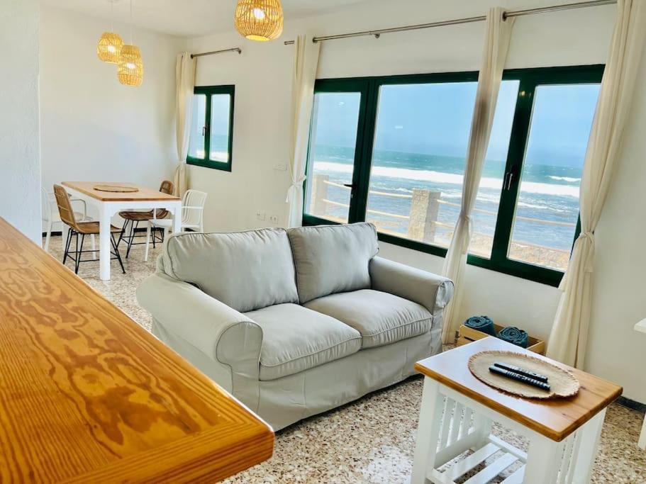 Frontsea House * Famara