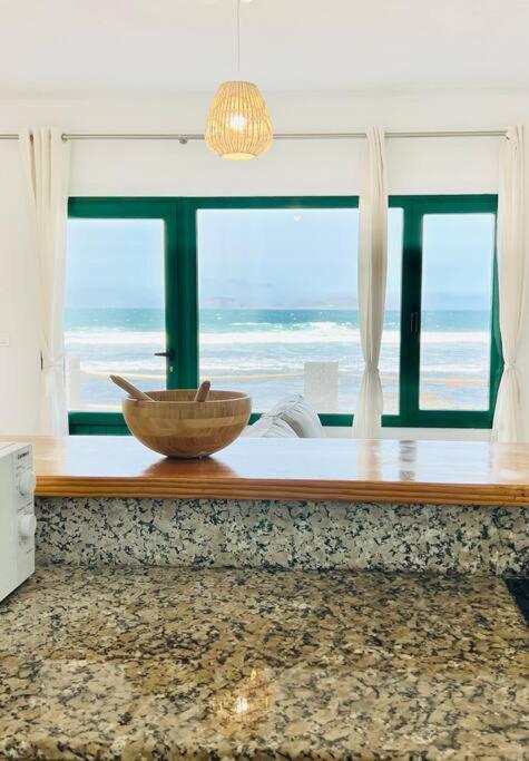 Apartment Frontsea House Famara